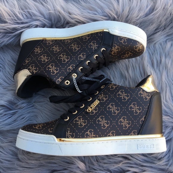 guess sneakers black and gold